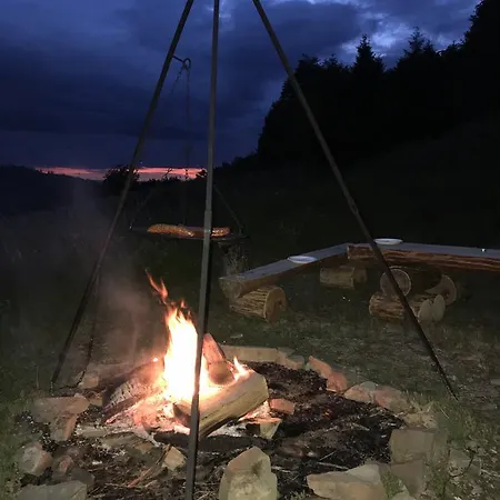 Dom Kawa Na Kotarzu Ferienhaus Brenna