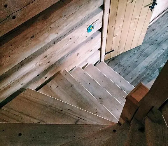 Dom Kawa Na Kotarzu * Brenna